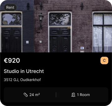 Huisly app map interface showing property prices in Amsterdam (Dark Mode)